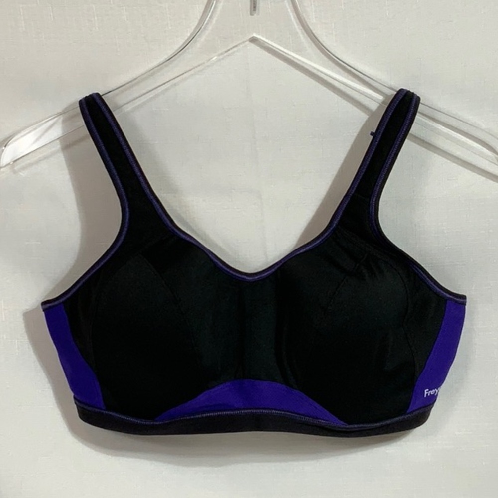 Freya Moulded Sports Bra